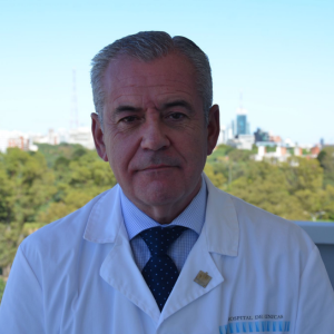 Dr. Roberto Valiñas