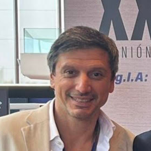 Dr. Nicolas Muniz